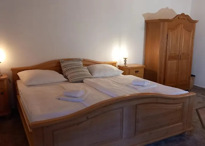 Pensjonat Ztraceny Mlyn Slapy (Prague-West)